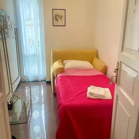 Apartment Sweet 3b